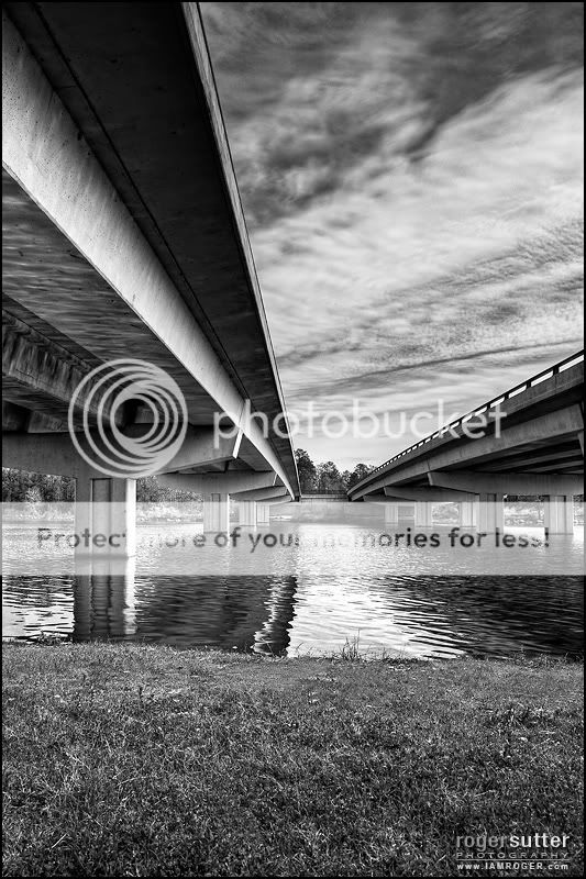 IMAGE: http://i1170.photobucket.com/albums/r523/IamRoger737/IMG_82171v2w.jpg