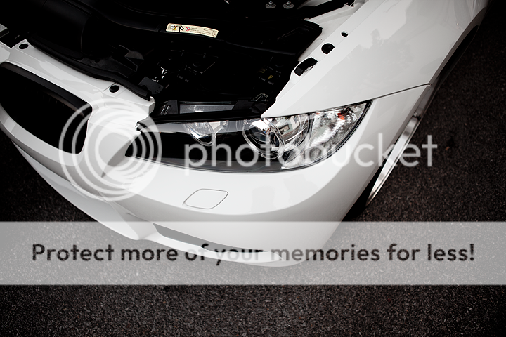 IMAGE: http://i1170.photobucket.com/albums/r523/valenciaphoto/Friday%20Fest%20June%202012/IMG_5503.png