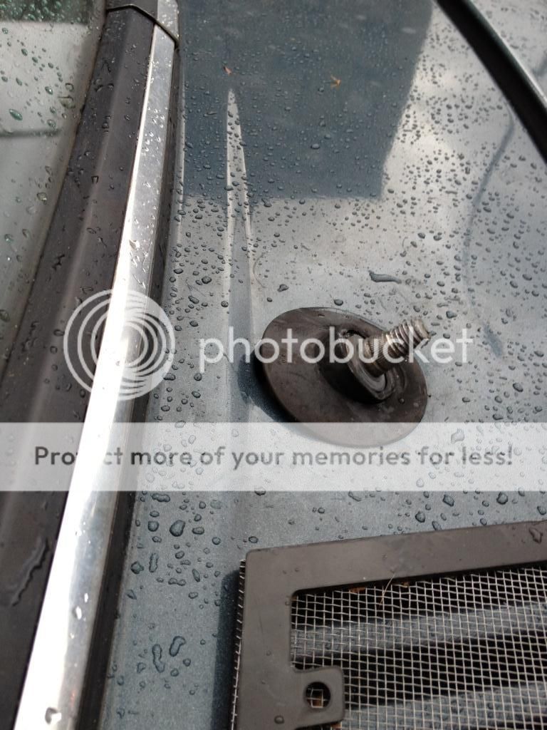 photo waterleak2_zps0e189268.jpg